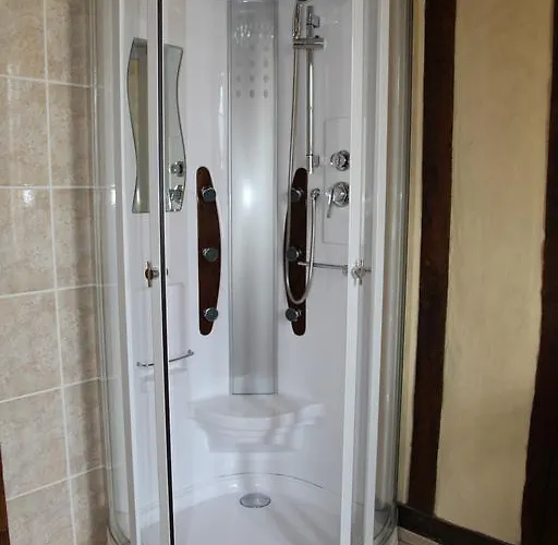 Pensión Café De France